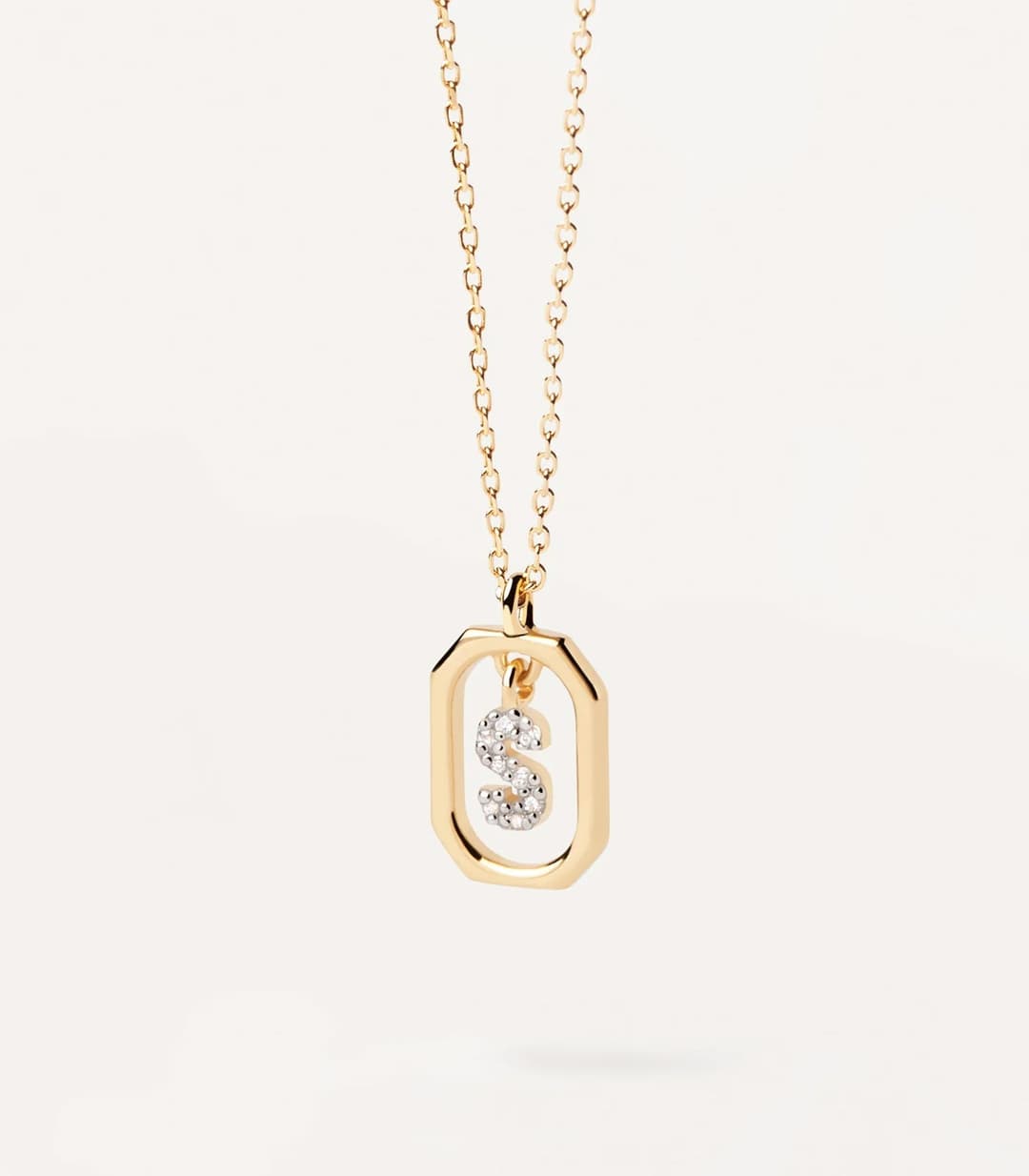 Collar Letra